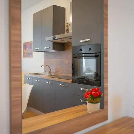 Апартаменти Vistallihouse Бергамо